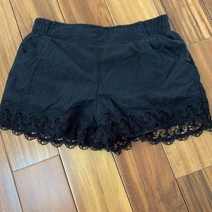 Xhilaration lace shorts